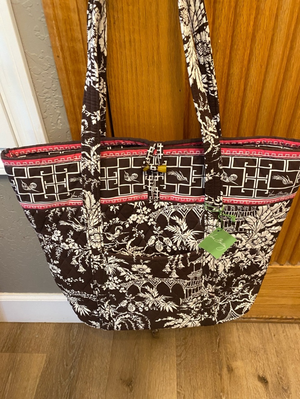 BNWT Large Vera Bradley Brown and White Printed w/ Floral and Birds Tote Bag